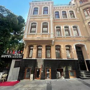 New House **** Стамбул